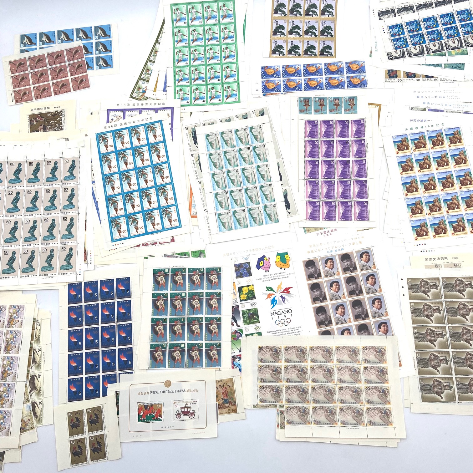 切手買取、思い出の価値を再発見！