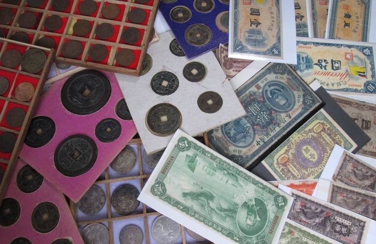 貴金属・古銭の高額買取！査定無料で即日現金化