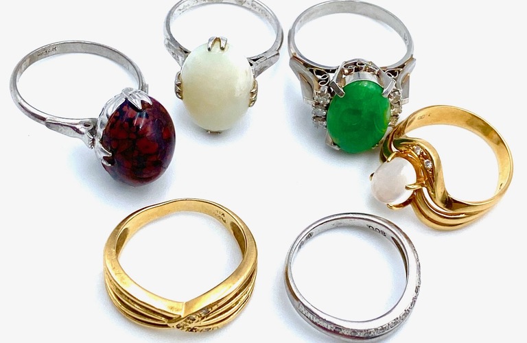 宝石、時計、ブランド品などの買取価値を最大化！高価買取で満足の査定金額をご提供